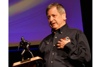 AMUG Bestows Rare Lifetime Achievement Award to Industry Veteran